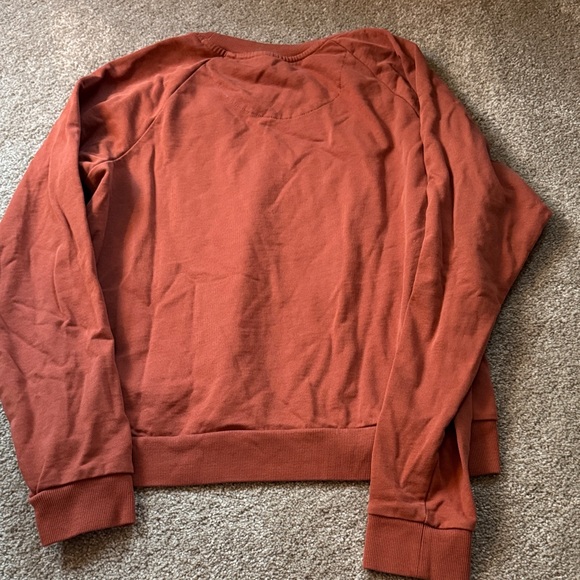 Patagonia Women's Rust Orange Crewneck Sweatshirt - Picture 4 of 5